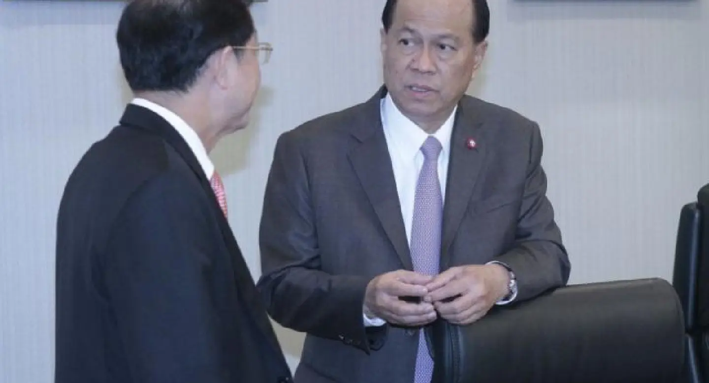 Anupong urges conflicting paties to join reconciliation talks Anupong urges conflicting paties to join reconciliation talks