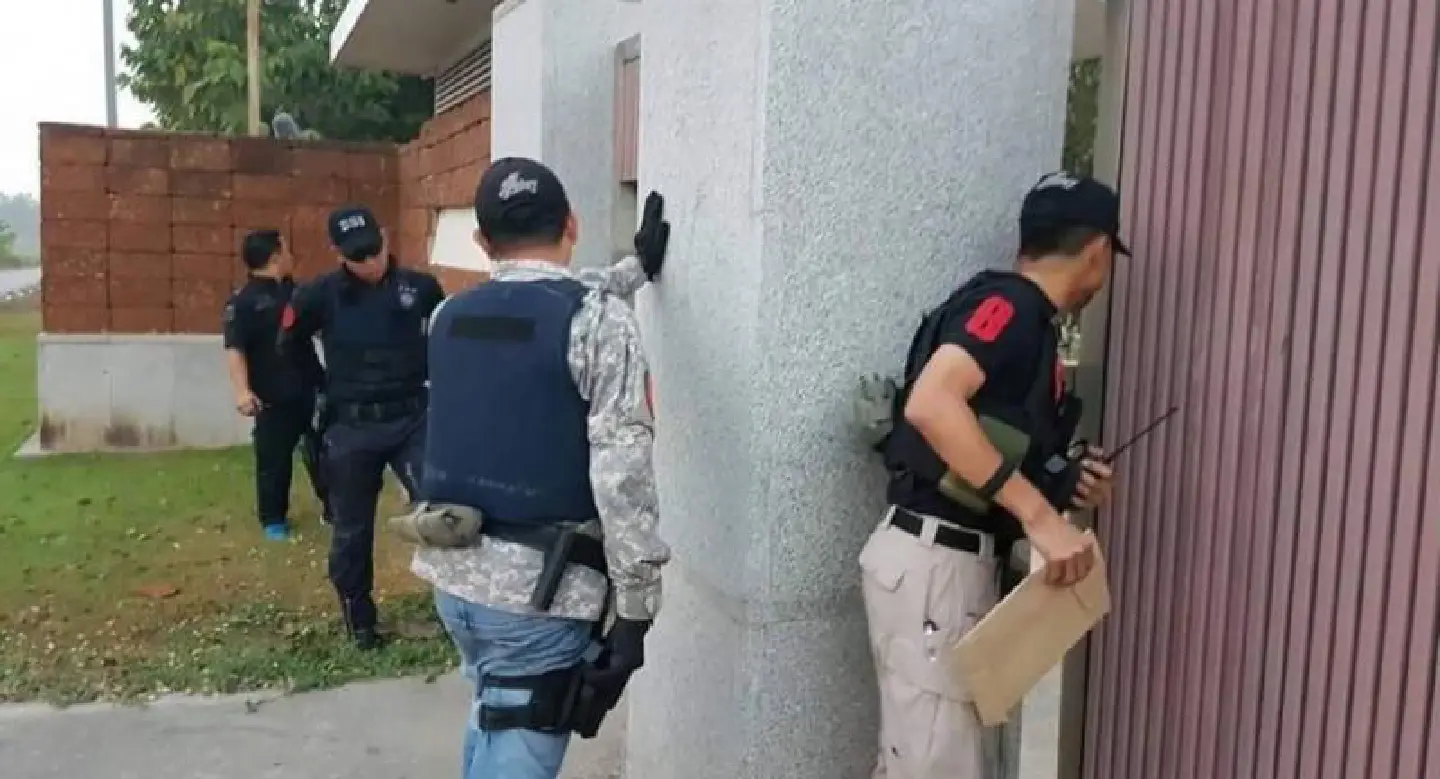 DSI raids private building outside temple, Phra Dhammachayo not found DSI raids private building outside temple, Phra Dhammachayo not found