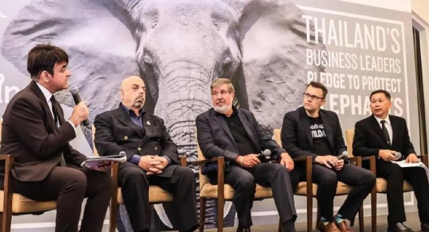 Thai business leaders agree to halt ivory trade Thai business leaders agree to halt ivory trade