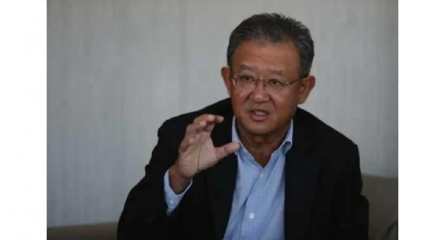 Ng to succeed Tucker as AIA Group CEO/president Ng to succeed Tucker as AIA Group CEO/president