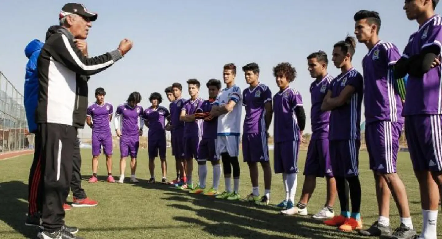 Voiceless Iraqi coach inspires footballers Voiceless Iraqi coach inspires footballers