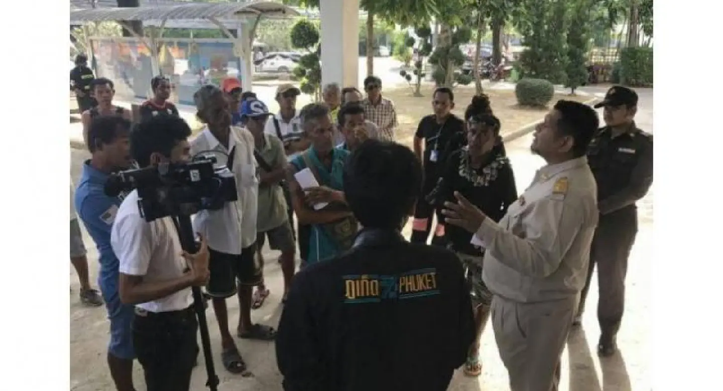 Surin vendors upset over exclusion from 10-percent zone Surin vendors upset over exclusion from 10-percent zone