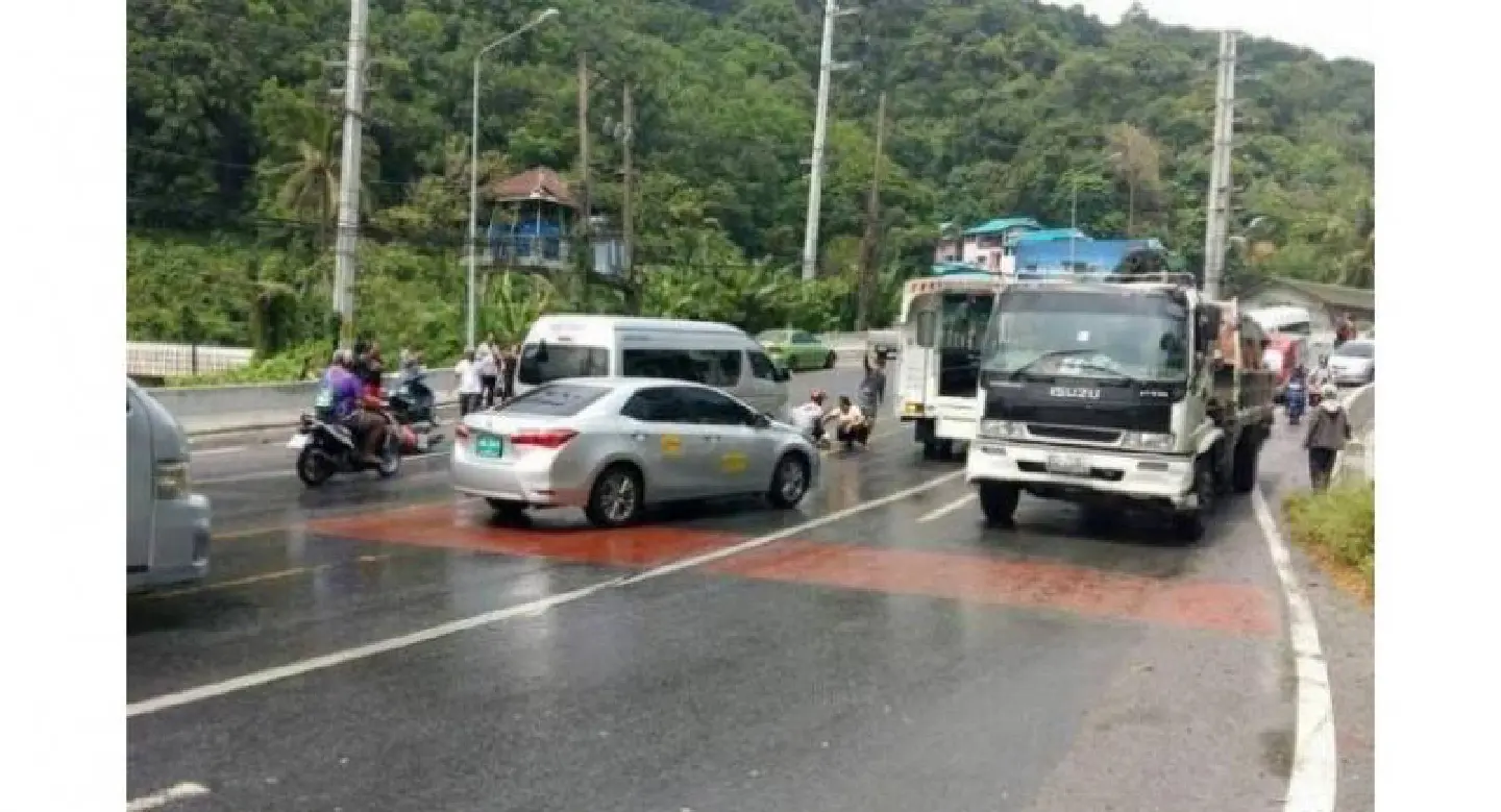 'Slippery roads' claim yet another victim in Phuket 'Slippery roads' claim yet another victim in Phuket