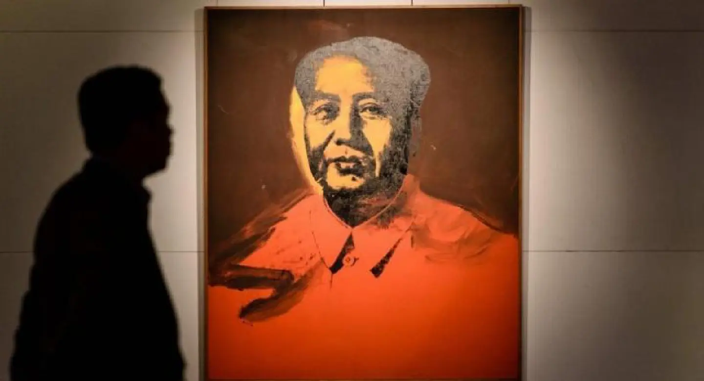 Warhol Mao portrait goes under the hammer in Hong Kong Warhol Mao portrait goes under the hammer in Hong Kong