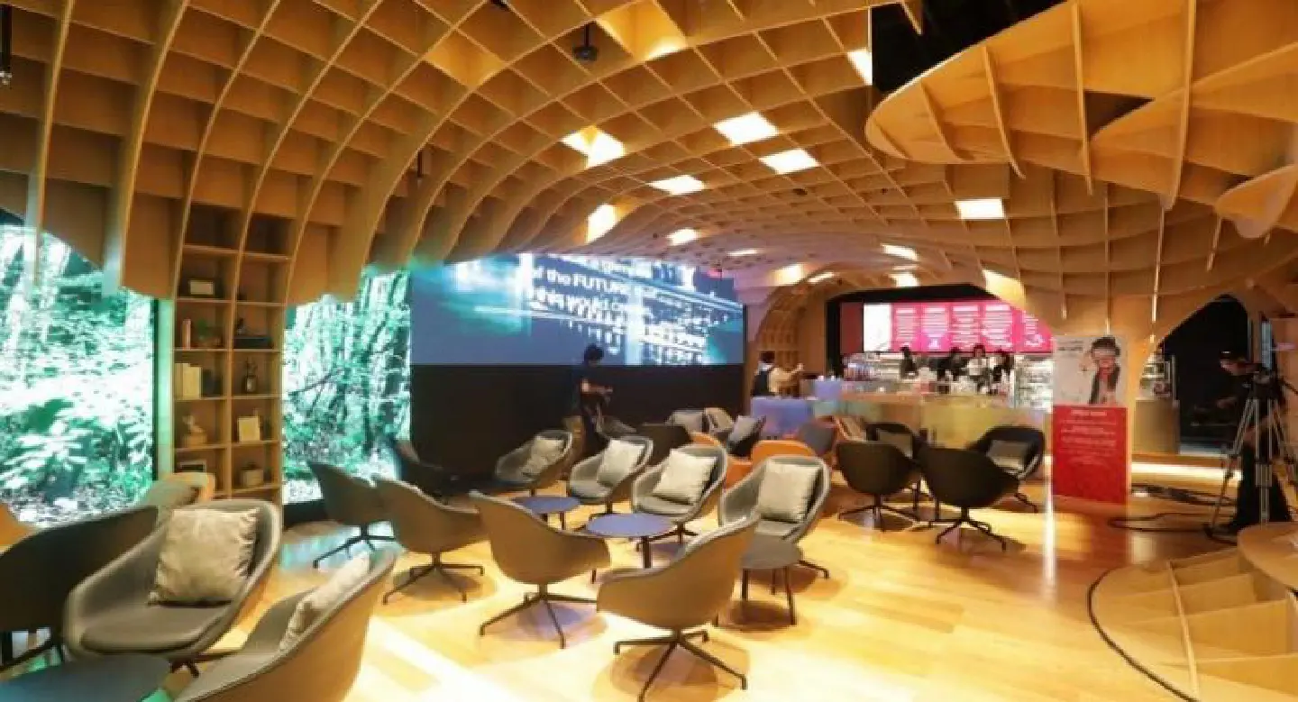 True Corp to unveil True Branding Shop as ‘lifestyle space concept’ True Corp to unveil True Branding Shop as ‘lifestyle space concept’