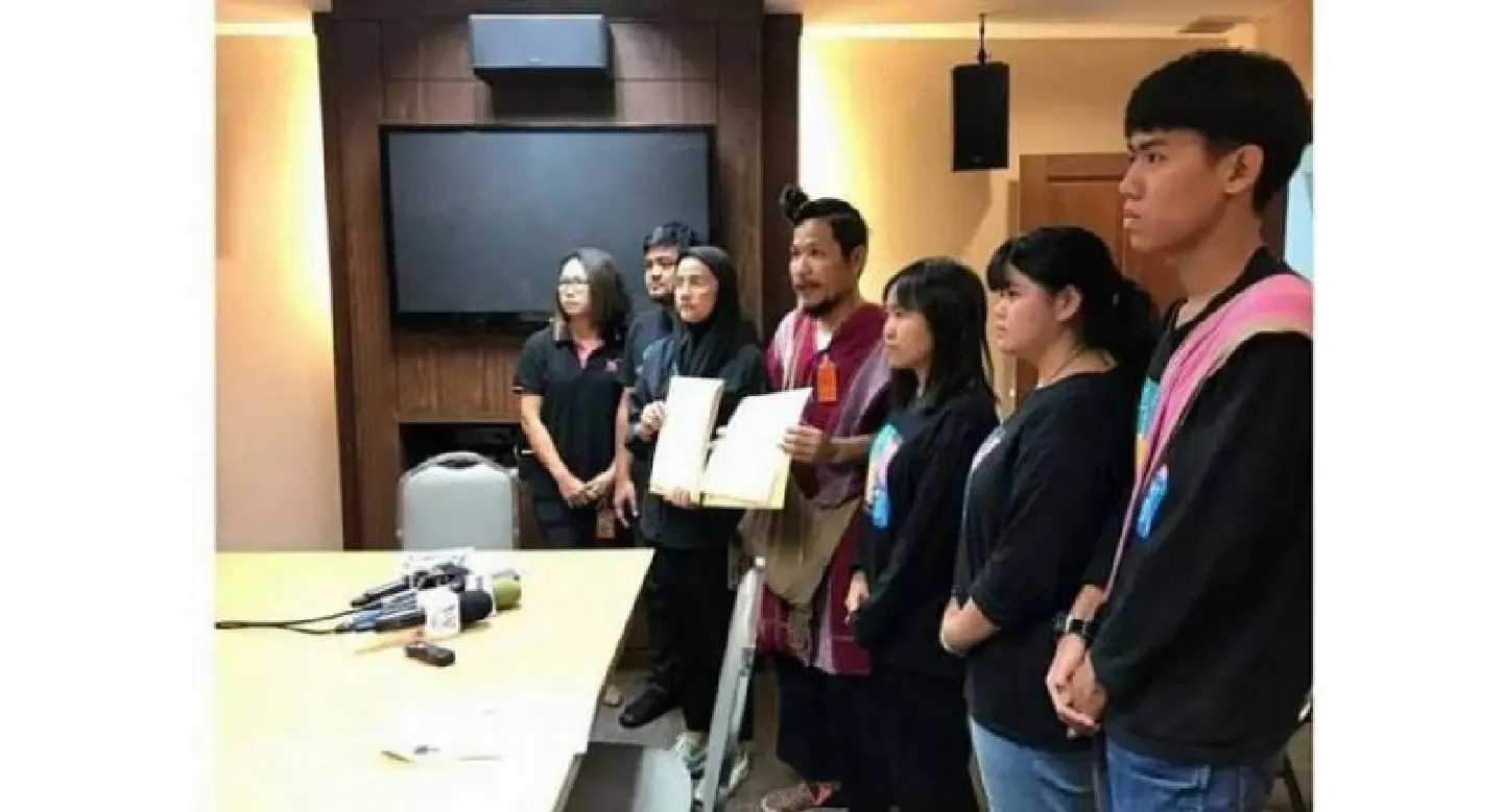 NGOs call for probe into teen activist’s extra-judicial slaying NGOs call for probe into teen activist’s extra-judicial slaying
