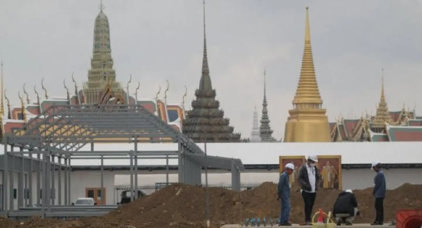Changes to Sanam Luang mourners area Changes to Sanam Luang mourners area