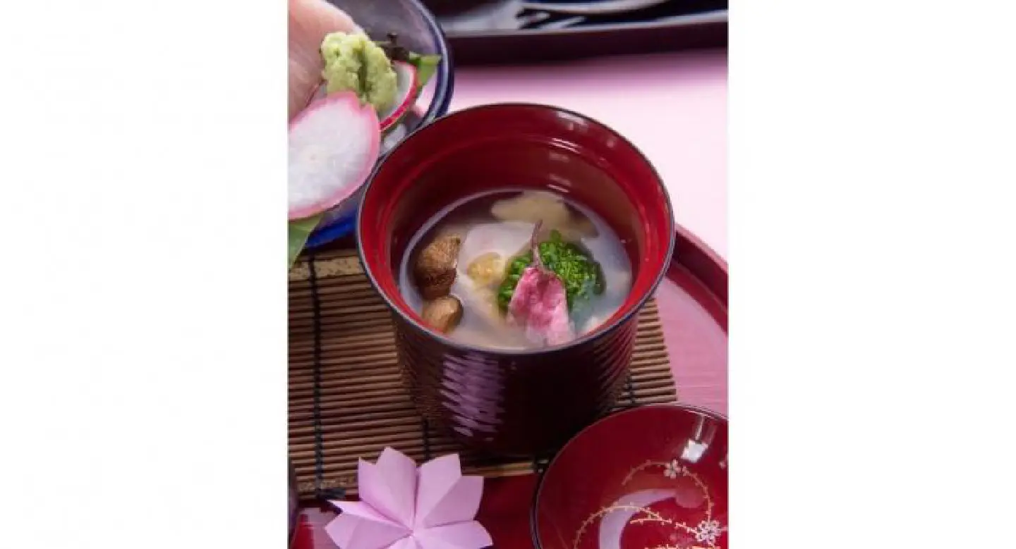 Yamazato serves the tastes of spring Yamazato serves the tastes of spring