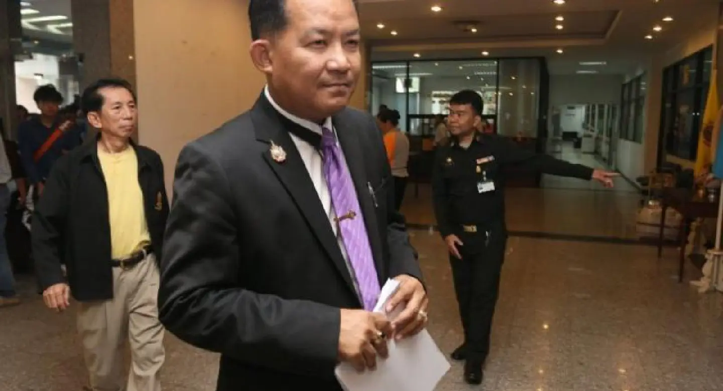 Srisuwan questions construction work at border casino Srisuwan questions construction work at border casino