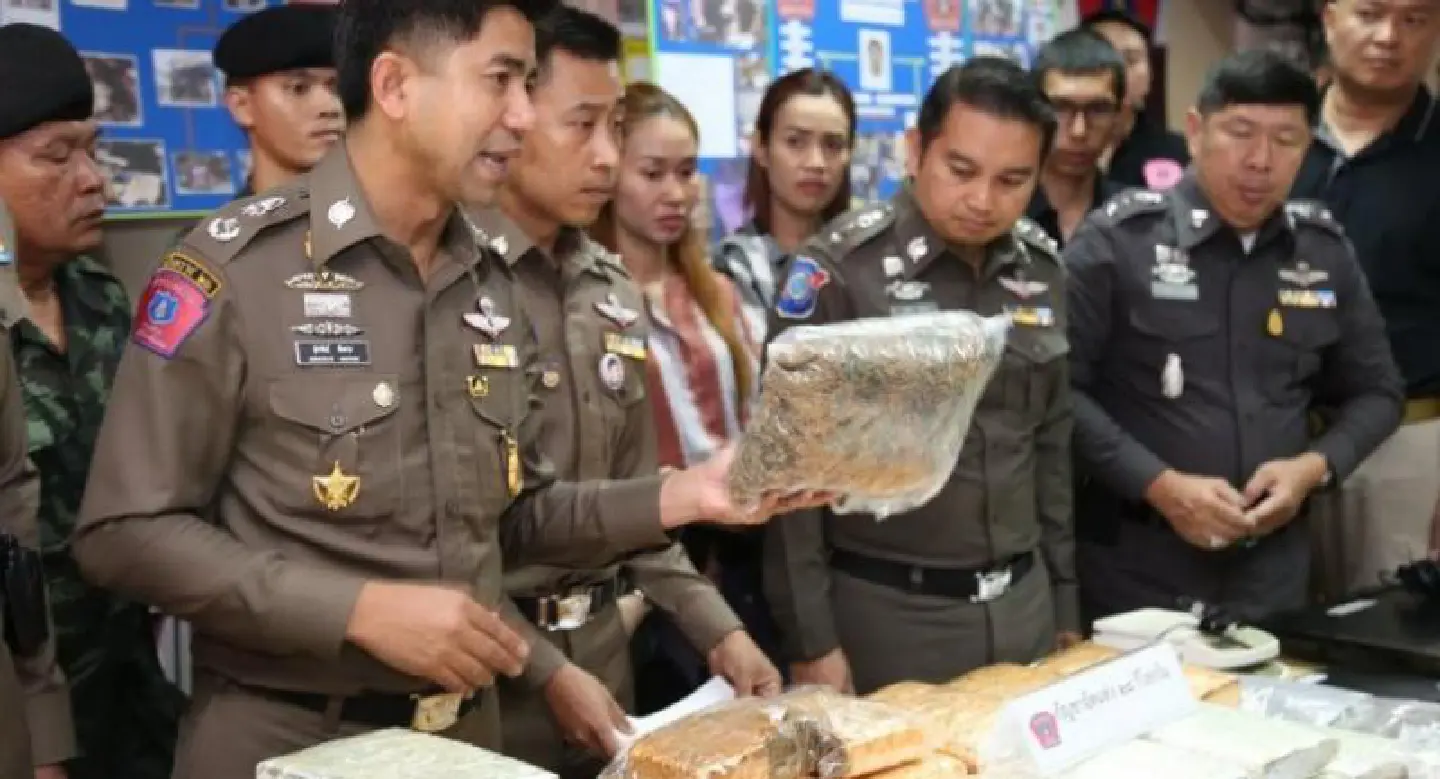 19 arrested in crackdown on Bangkok online drugs operation 19 arrested in crackdown on Bangkok online drugs operation