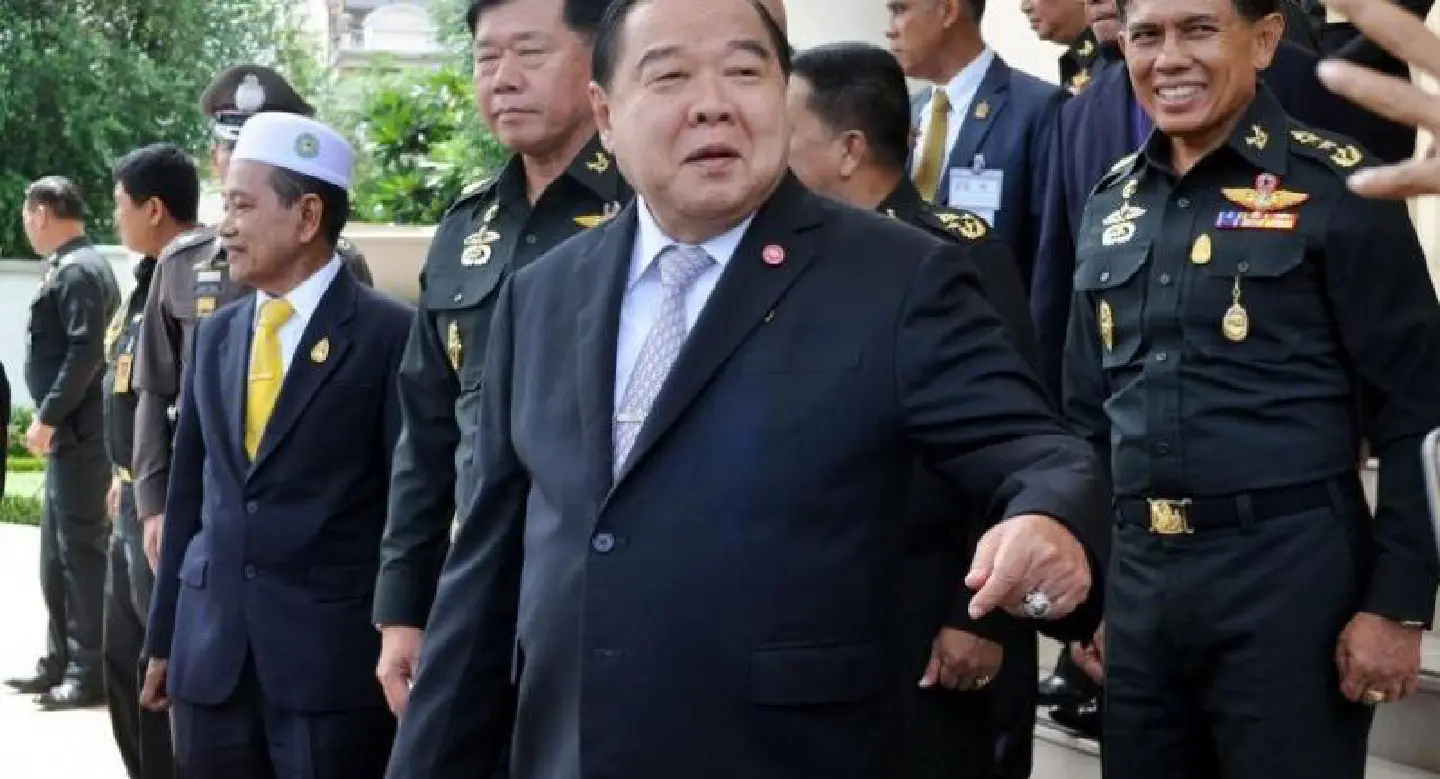 Cabinet set to mull China submarine deal Cabinet set to mull China submarine deal