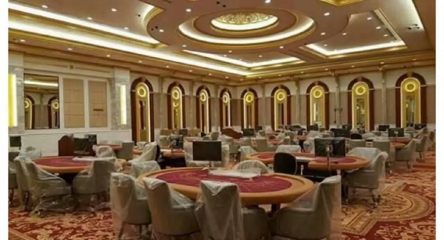 Army chief warns anti-corruption crusader over media visit to border casino 