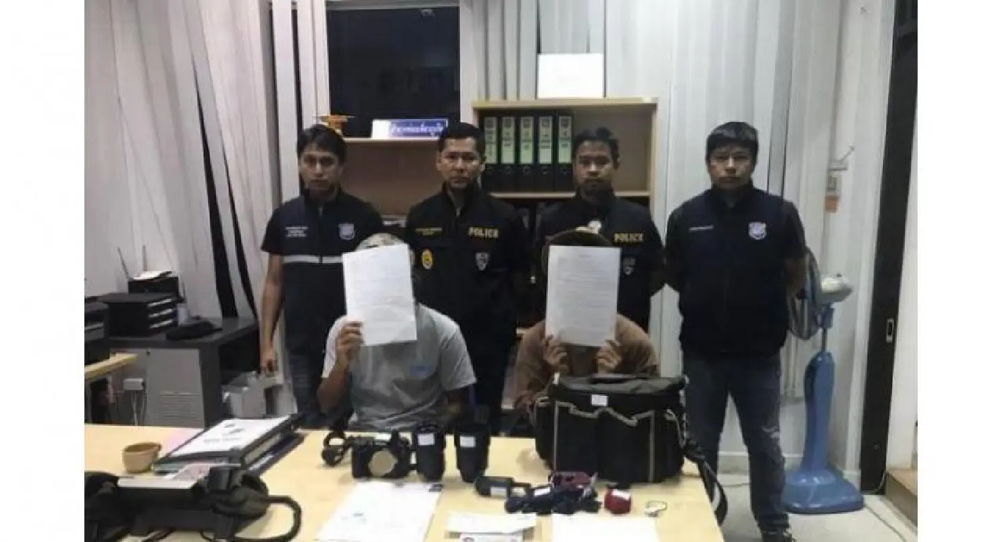 Chinese national and hilltribe man arrested for working illegally in Phuket Chinese national and hilltribe man arrested for working illegally in Phuket