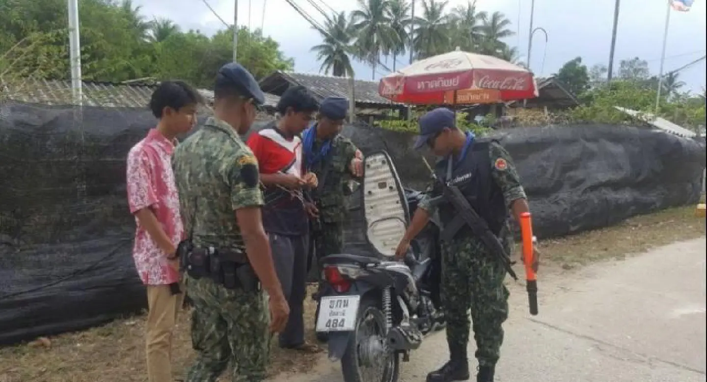 20 suspects in deadly attack on Narathiwat police station 20 suspects in deadly attack on Narathiwat police station