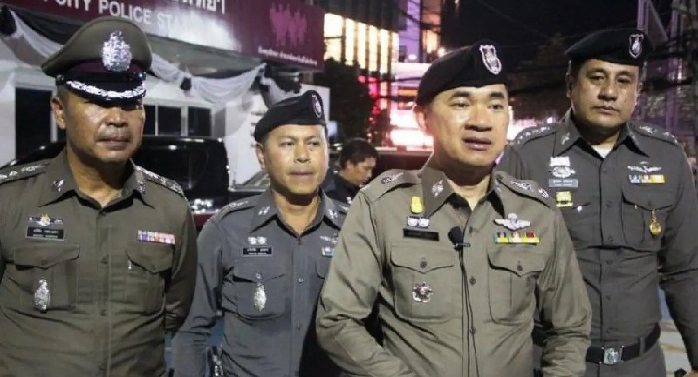 Some 600 policemen deployed in Pattaya to keep Songkran safe Some 600 policemen deployed in Pattaya to keep Songkran safe