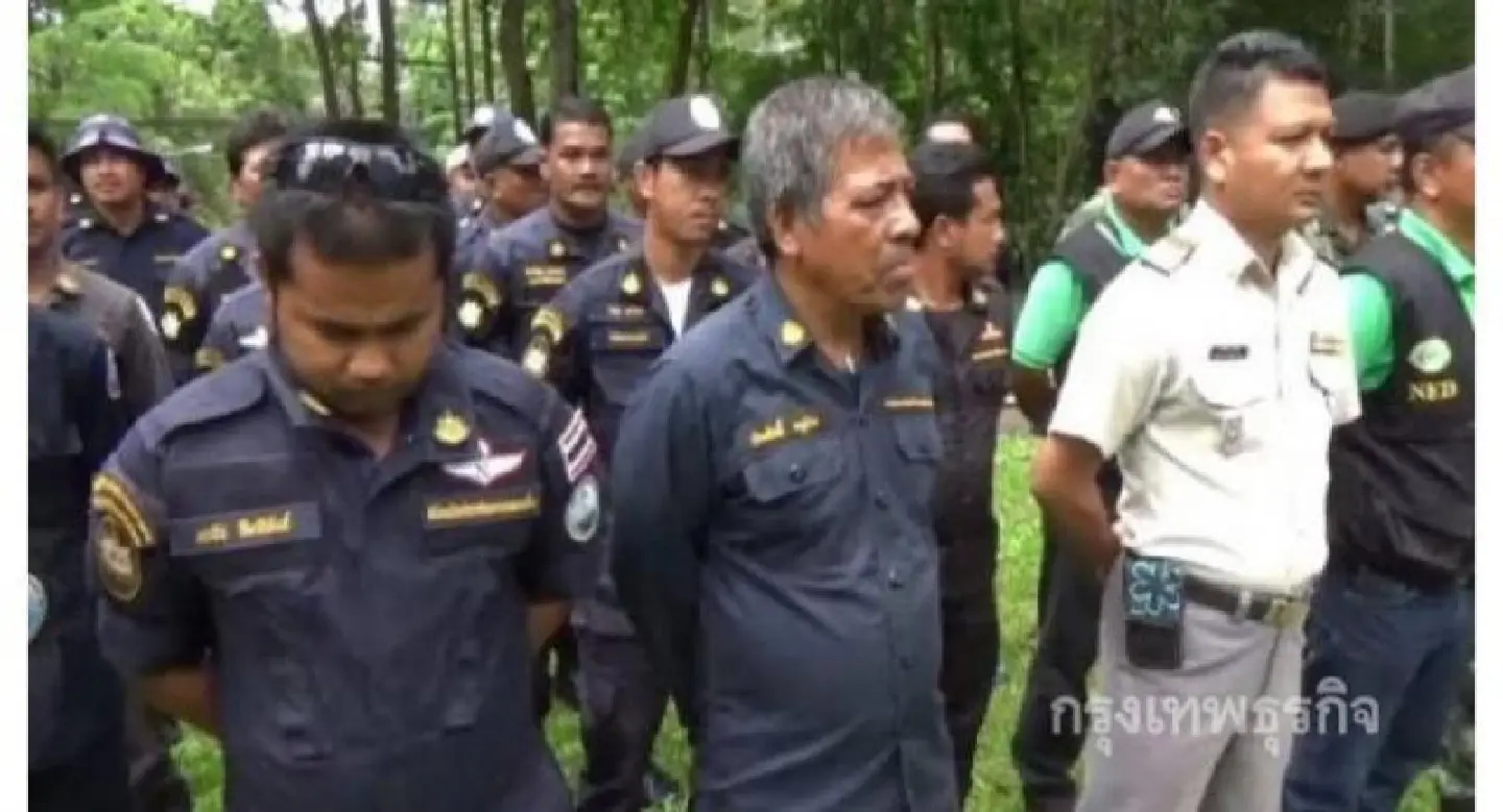 Authorities reclaim 52 rai of mangrove forestland in Trang Authorities reclaim 52 rai of mangrove forestland in Trang