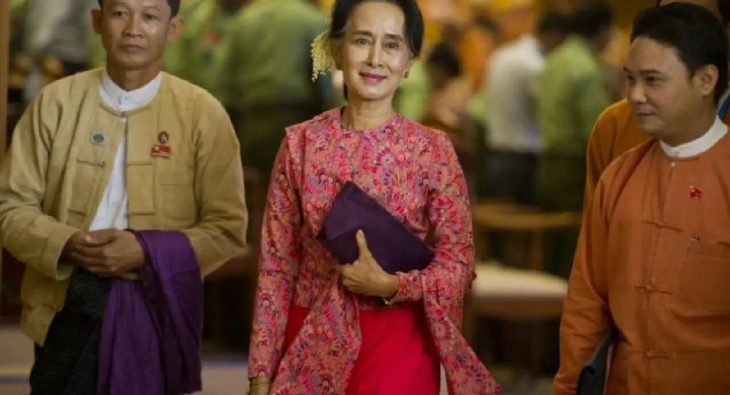 Suu Kyi denies ethnic cleansing of Myanmar minority Suu Kyi denies ethnic cleansing of Myanmar minority