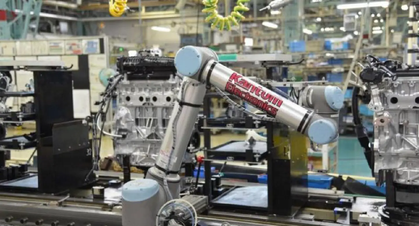 Nissan deploys collaborative robots at Yokohama plant to enhance productivity Nissan deploys collaborative robots at Yokohama plant to enhance productivity