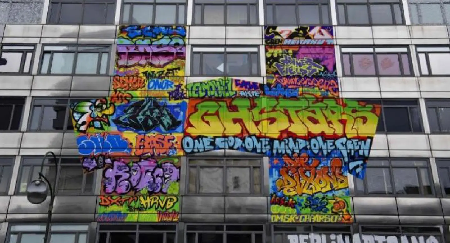 In Berlin, a street art gallery designed to be destroyed In Berlin, a street art gallery designed to be destroyed