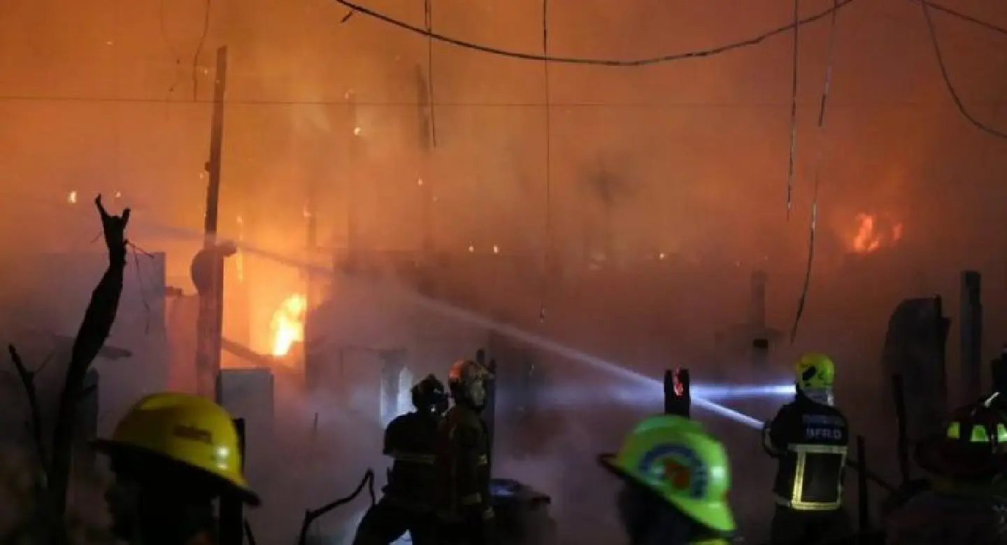 Elderly woman killed in major Thonburi fire Elderly woman killed in major Thonburi fire