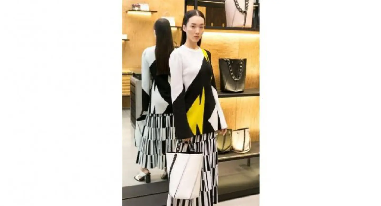 Pretty in Proenza Schouler
