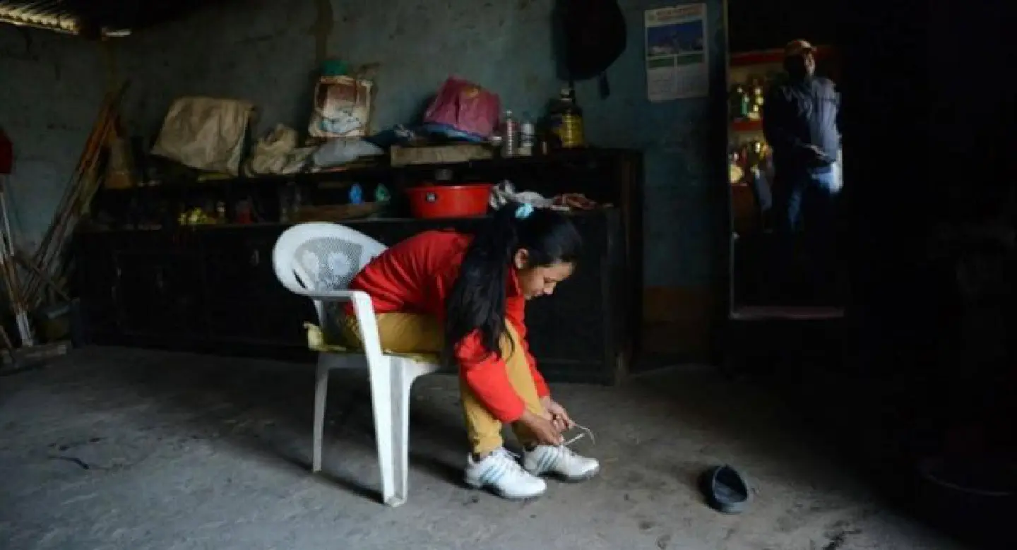 'Catastrophic failure': why shoelaces come undone 'Catastrophic failure': why shoelaces come undone