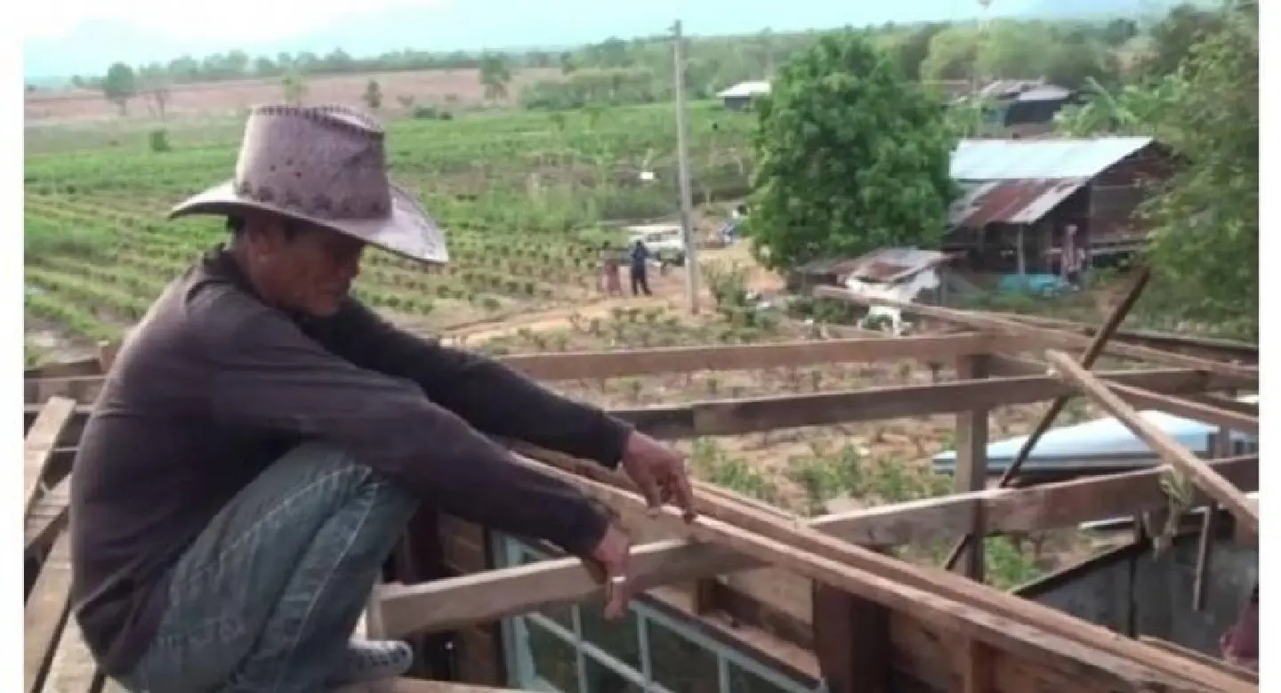 ‘Terrifying’ storm hammers Chaiyaphum ‘Terrifying’ storm hammers Chaiyaphum