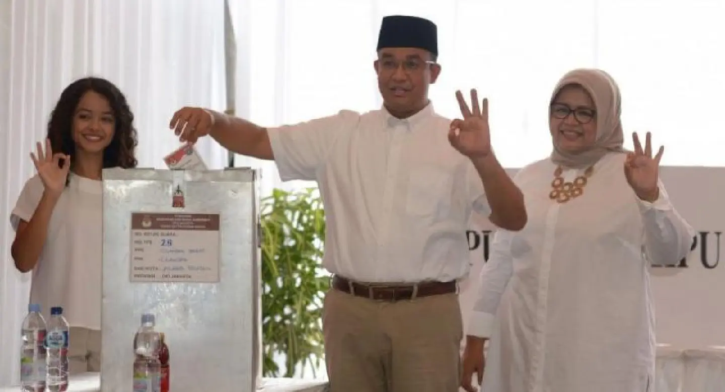 Muslim Indonesia's capital votes amid religious tension Muslim Indonesia's capital votes amid religious tension