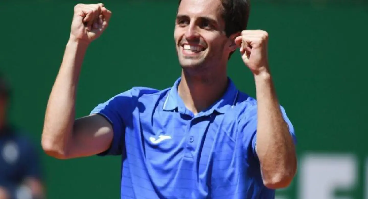 World number one Murray crashes out of Monte Carlo World number one Murray crashes out of Monte Carlo