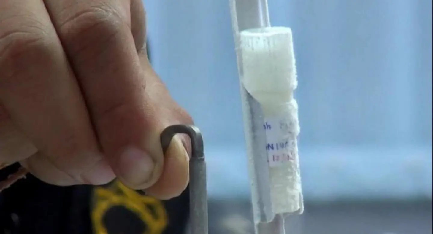 Sperm smuggler fined Bt200,000 Sperm smuggler fined Bt200,000