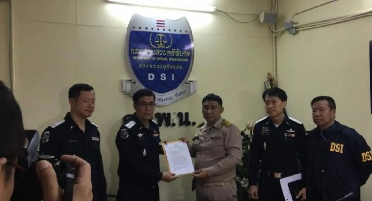 Senior officials linked to blackmail, forced prostitution of teenager in Mae Hong Son Senior officials linked to blackmail, forced prostitution of teenager in Mae Hong Son