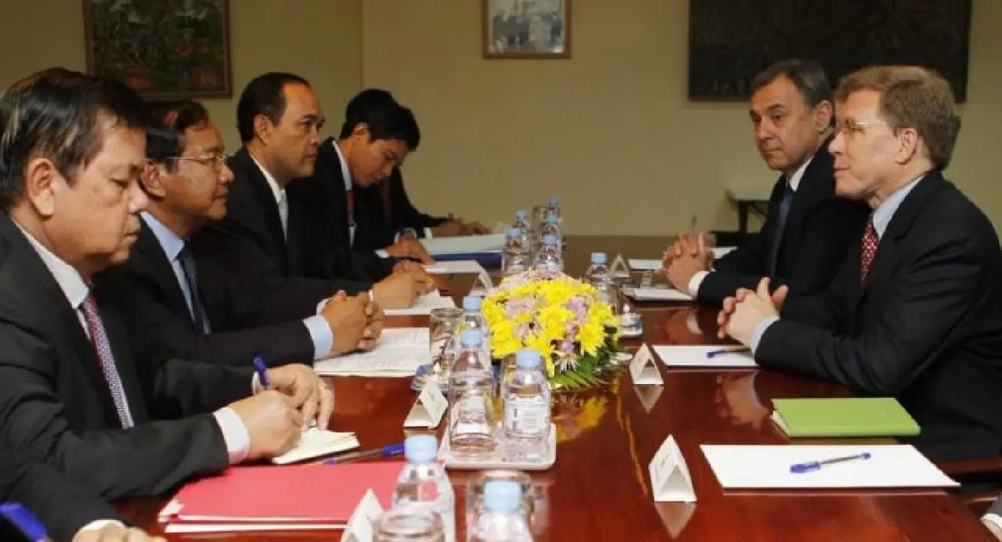 Cambodia wants US deportation deal renegotiated Cambodia wants US deportation deal renegotiated