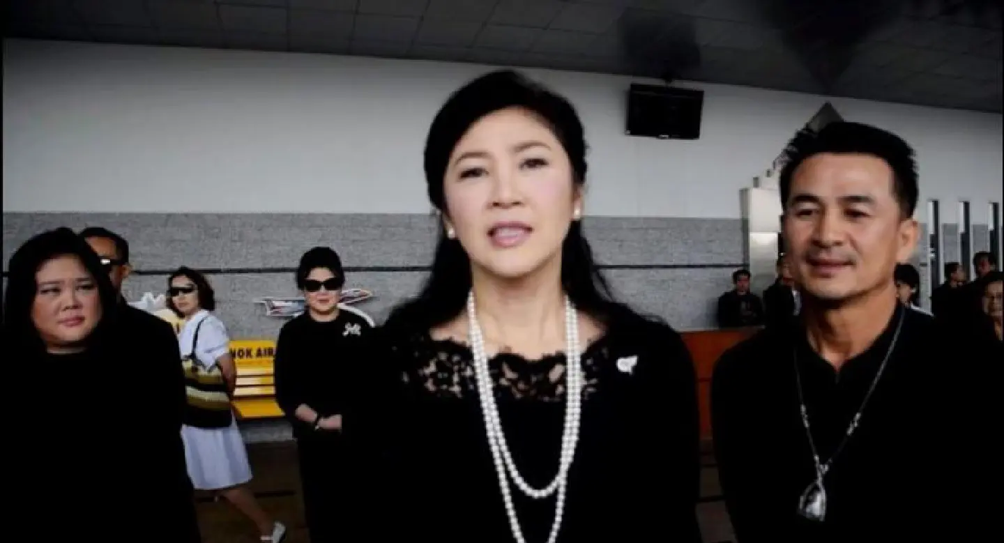 Submarines not a priority for country, says Yingluck Submarines not a priority for country, says Yingluck