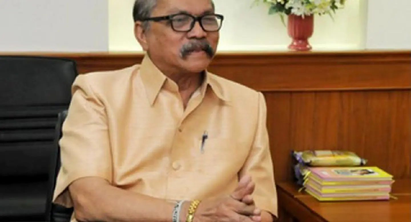 Arrested ‘gambling broker’ linked to Chulalongkorn investment scam Arrested ‘gambling broker’ linked to Chulalongkorn investment scam