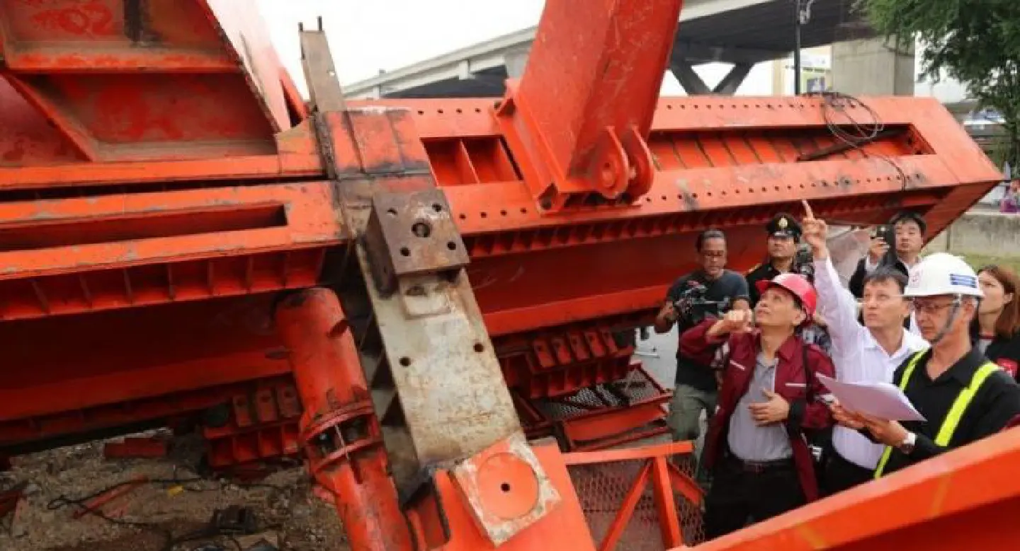 Possible legal action over deadly scaffold collapse