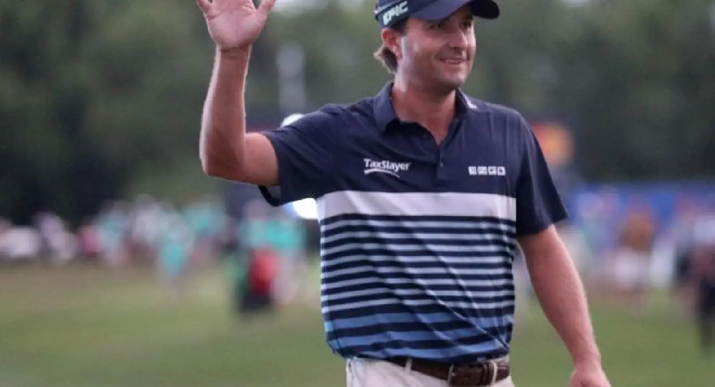 Blixt-Smith, Kisner-Brown set for Monday playoff in Zurich Classic Blixt-Smith, Kisner-Brown set for Monday playoff in Zurich Classic