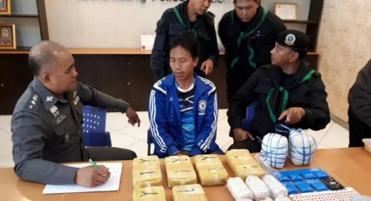 Rangers, police intercept bid to smuggle in meth pills, opium Rangers, police intercept bid to smuggle in meth pills, opium