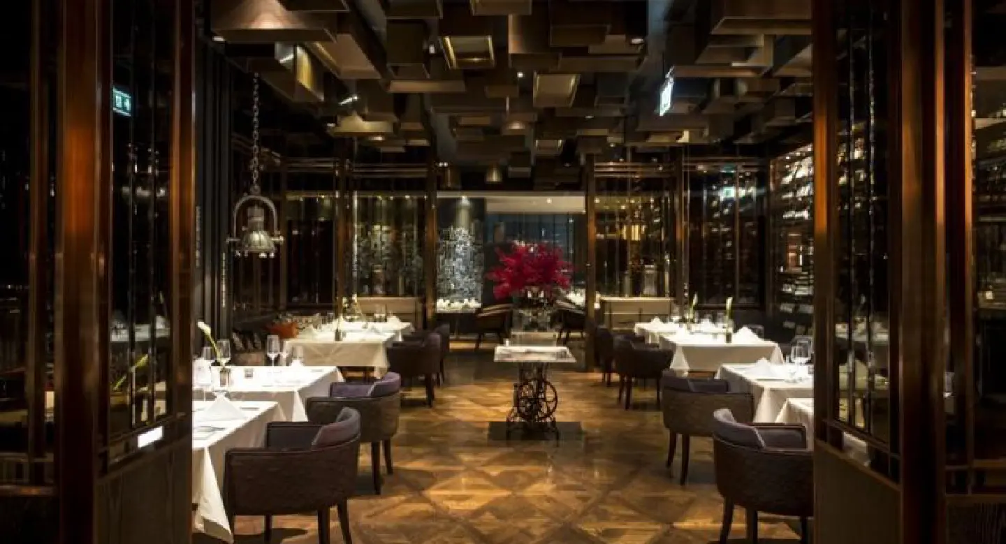 Fabulous fowl take flight at Scalini Fabulous fowl take flight at Scalini