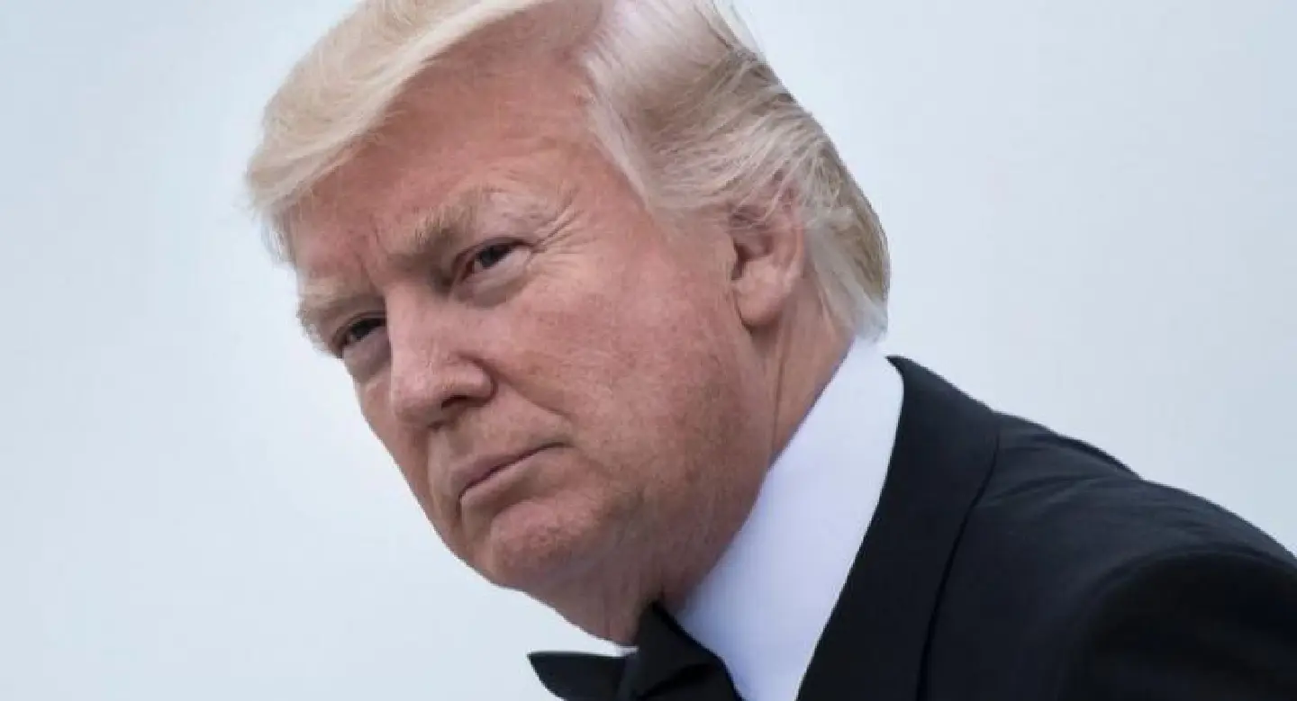 Trump congratulates Macron for 'big win' in French election Trump congratulates Macron for 'big win' in French election