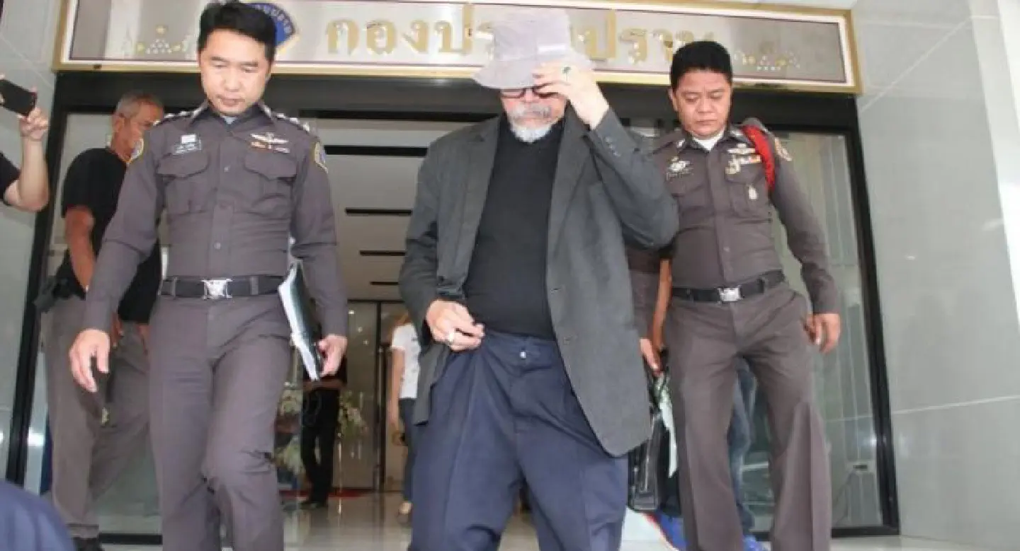 Chula asked to axe academic’s status for alleged lottery scam Chula asked to axe academic’s status for alleged lottery scam