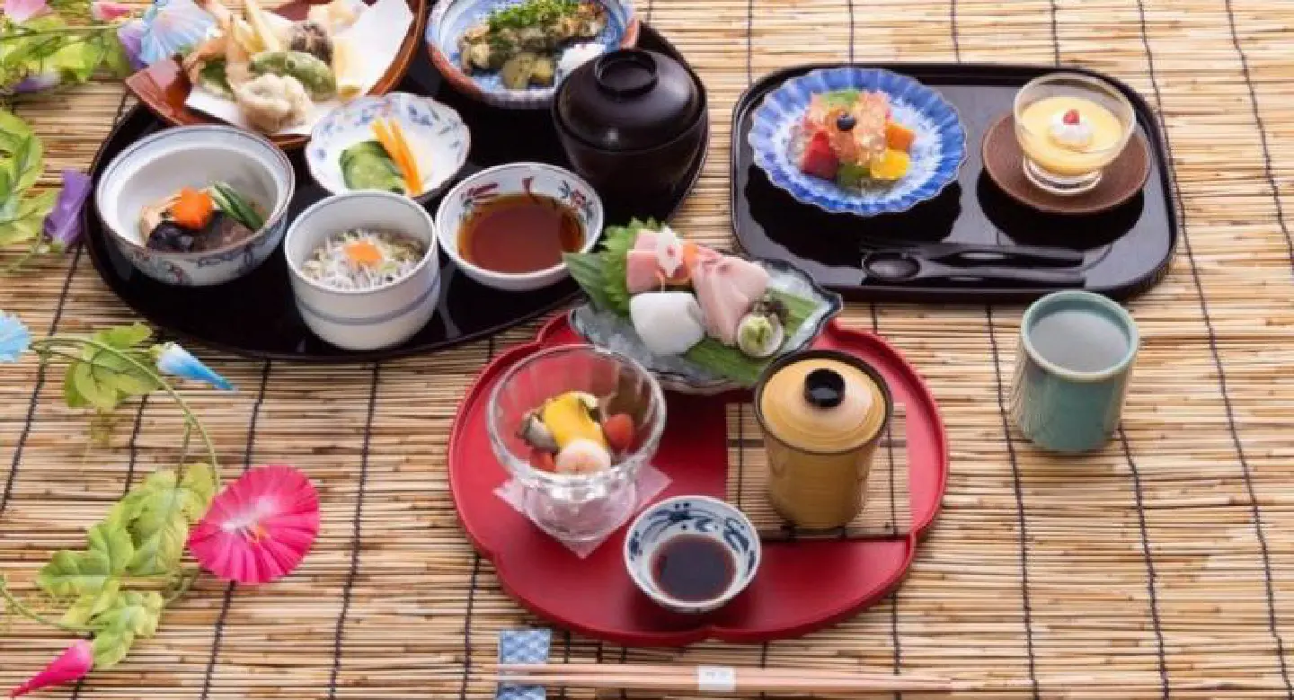 Gozen goes gourmet Gozen goes gourmet