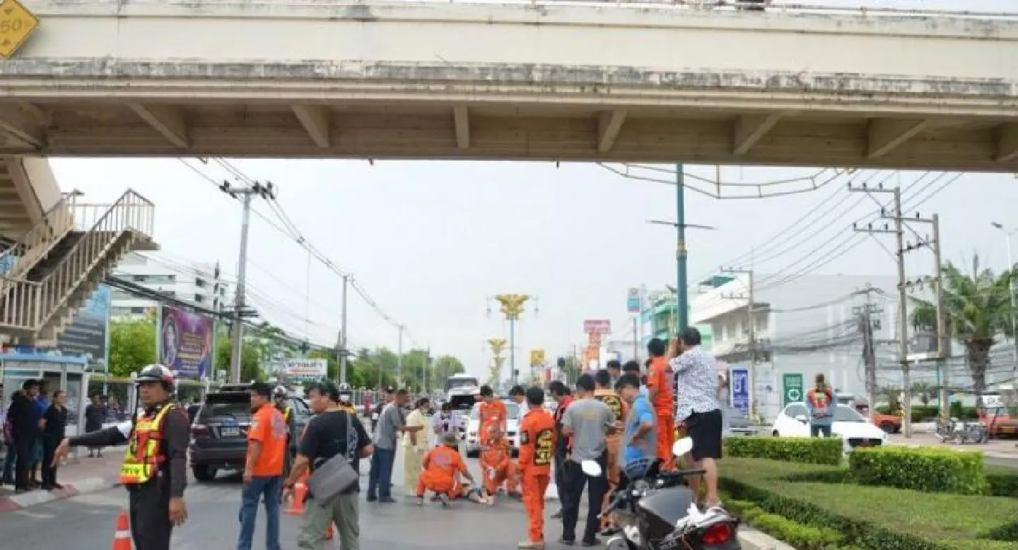 Woman battling TB jumps onto highway, killed by bus