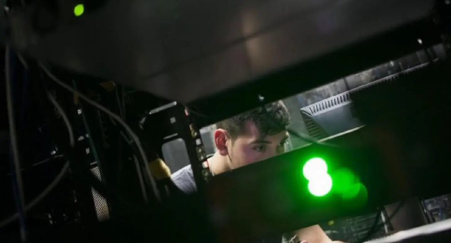 Manhunt for hackers behind global cyberattack Manhunt for hackers behind global cyberattack