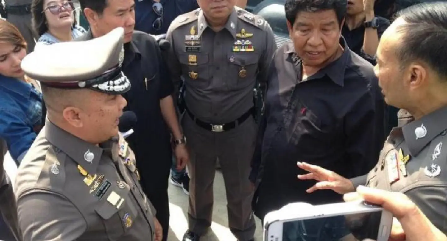 Nonthaburi politician arrested for alleged sex with minor Nonthaburi politician arrested for alleged sex with minor