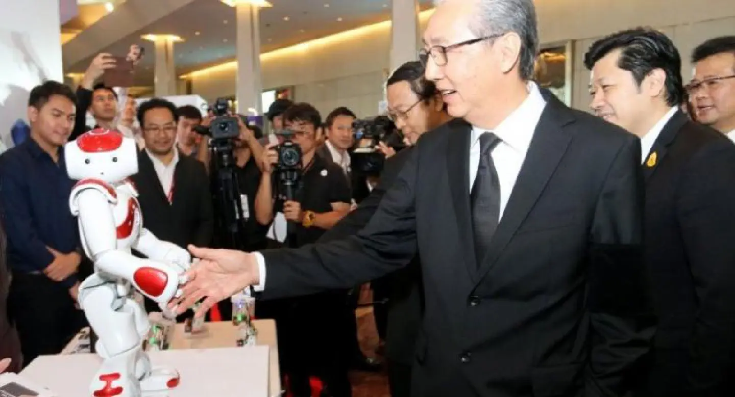 No plan to hike VAT rate, says Somkid No plan to hike VAT rate, says Somkid