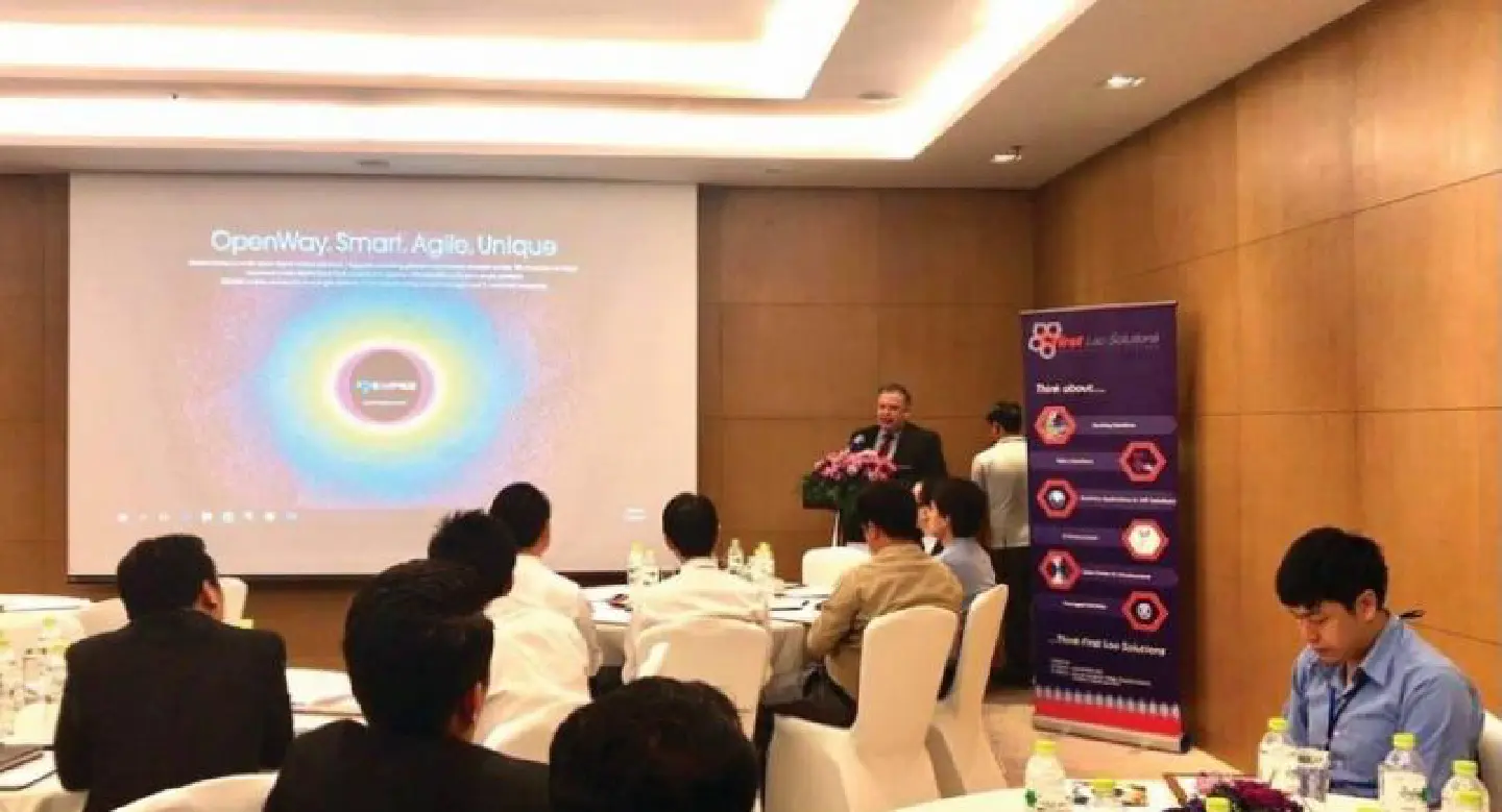 Lao bankers open to emerging tech trends Lao bankers open to emerging tech trends