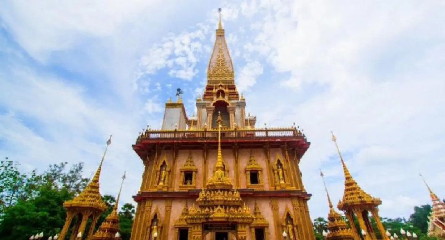 Exploring Phuket made easy Exploring Phuket made easy