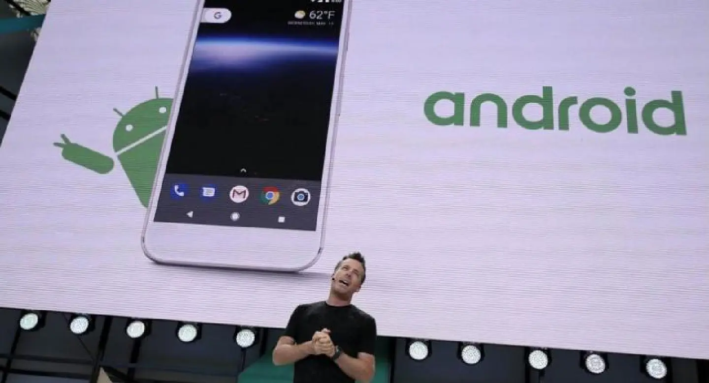 Android software creator unveils 'Essential' phone Android software creator unveils 'Essential' phone