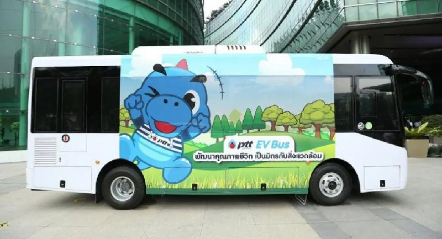PTT rolls out an electric bus PTT rolls out an electric bus