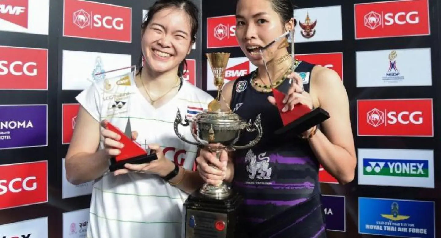 Ratchanok proves too good for compatriot Busanan